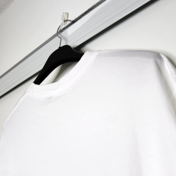 BNWT SS21 UNDERCOVER ROSES TSHIRT 1 & 4 - Picture 5 of 14